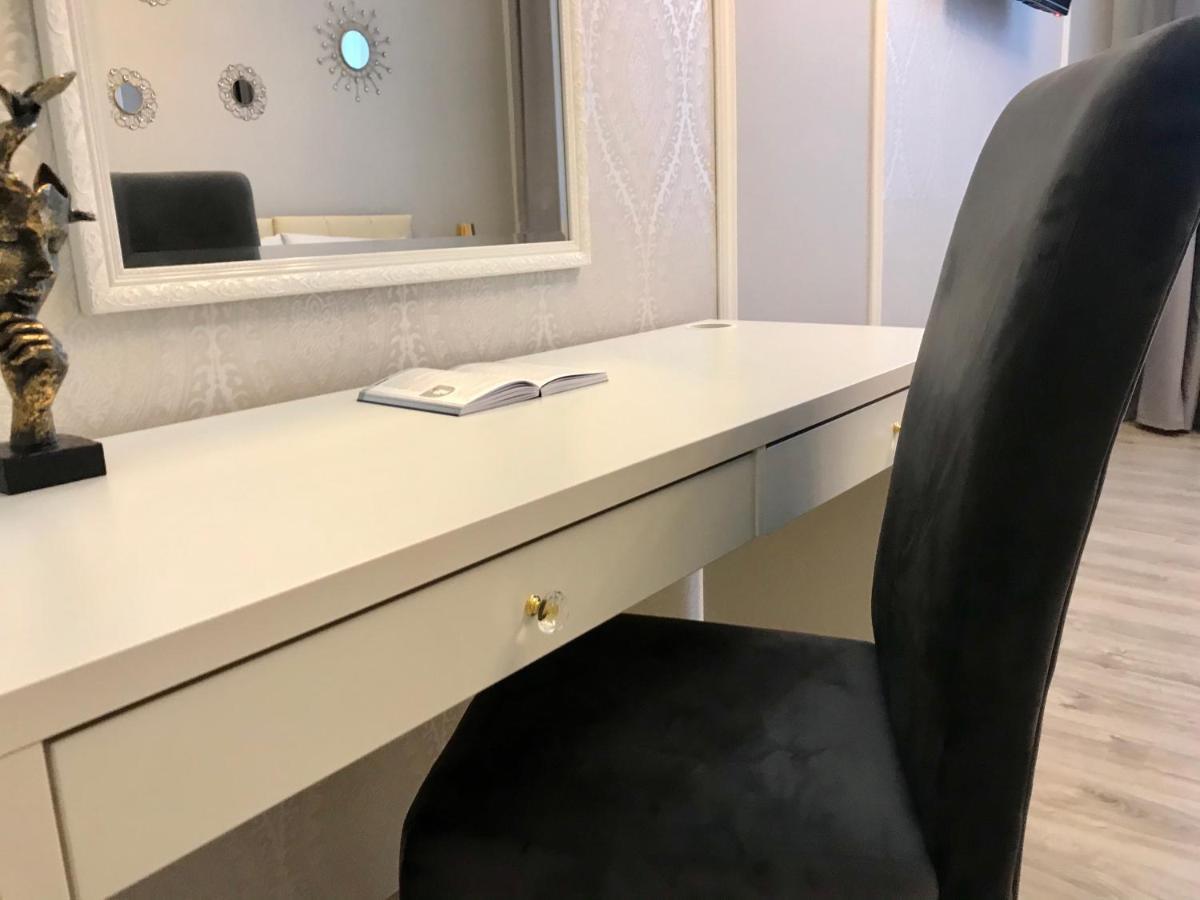 Apartament Mickiewicza - Pkp Station Przemyśl Extérieur photo